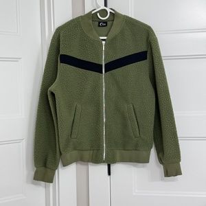 Zyia Olive Flying V Fleece Jacket. Size M